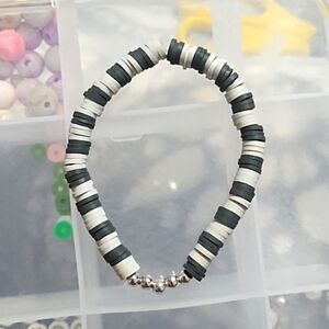 Handmade - Gray and silver clay bracelet